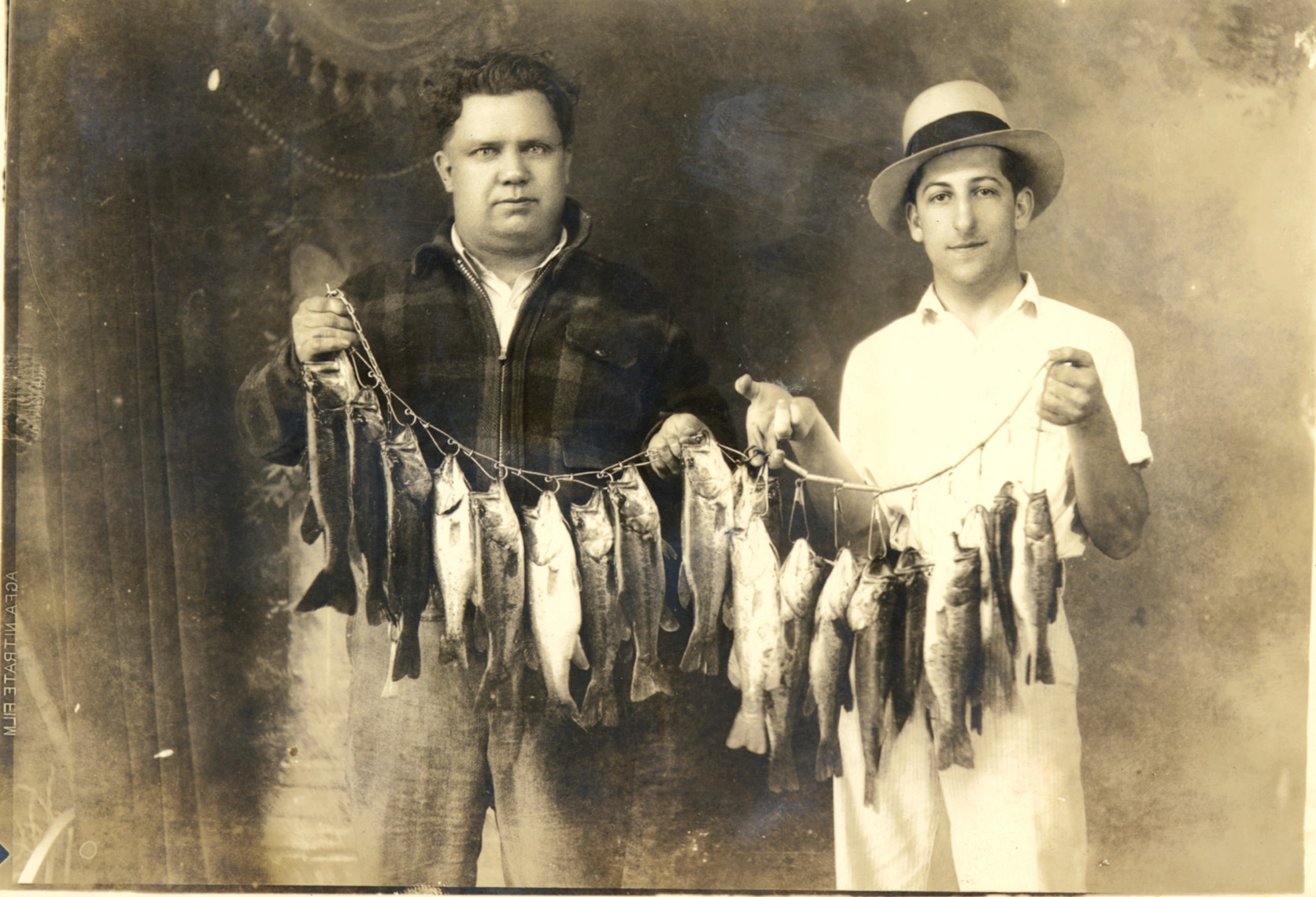 Caught in Cane River Lake, 1930s. Courtesy of Chamber of Commerce Collection, Cammie G. Henry Research Center, Watson Memorial Library, Northwestern State University of Louisiana.