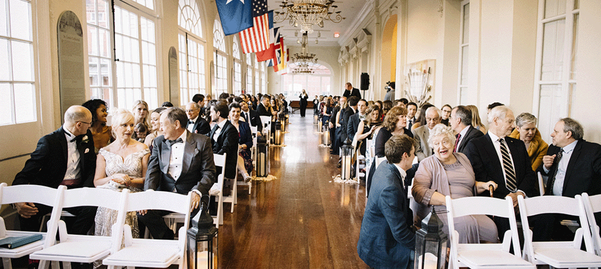 Gorgeous wedding in the bright light of the front gallery at the Cabildo